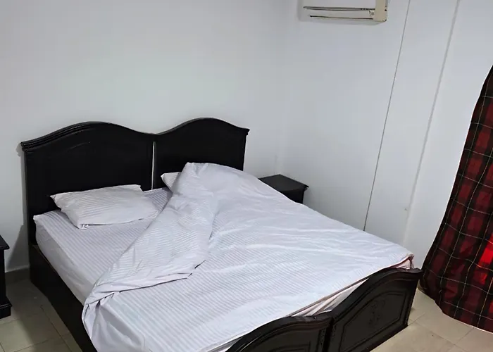 With Pool View,one Bedroom,living Room,kitchenette,secound Floor شقة